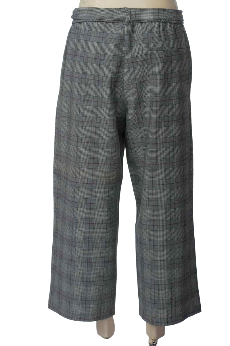 Pantalones color Gris - Zara