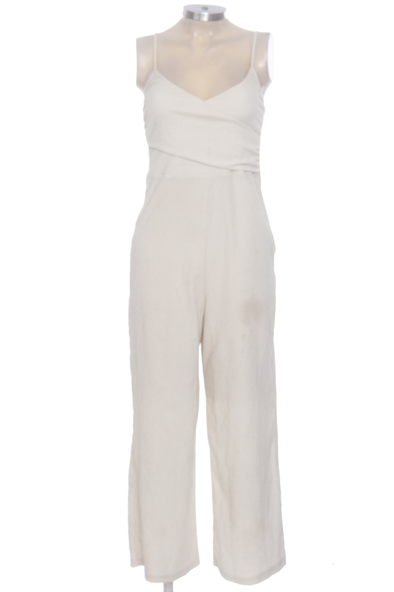 Vestido / Enterizo color Beige - Stradivarius