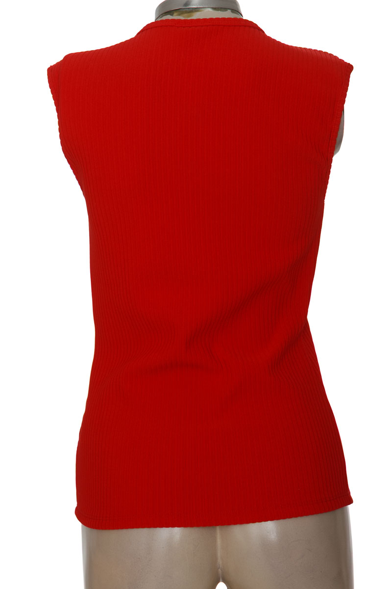 Top / Camiseta color Rojo - ELA