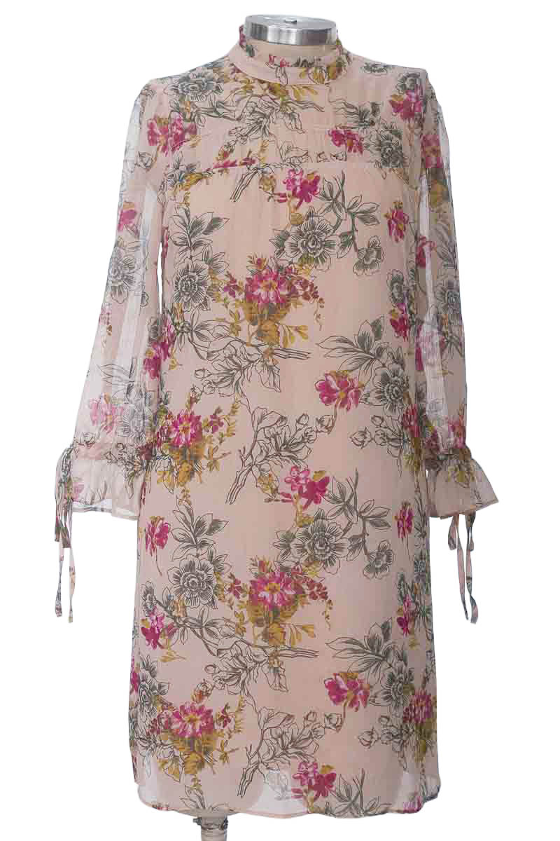 Vestido / Enterizo color Beige - Express