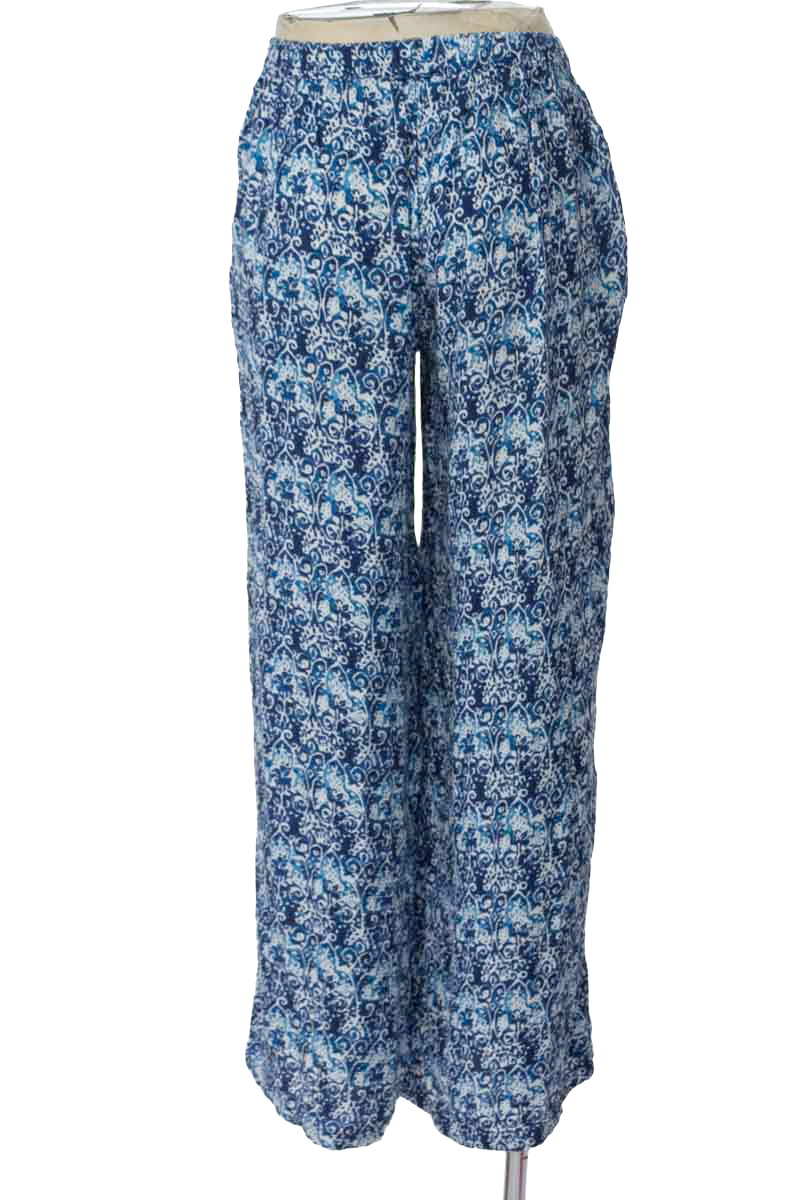 Pantalones color Azul - Stradivarius