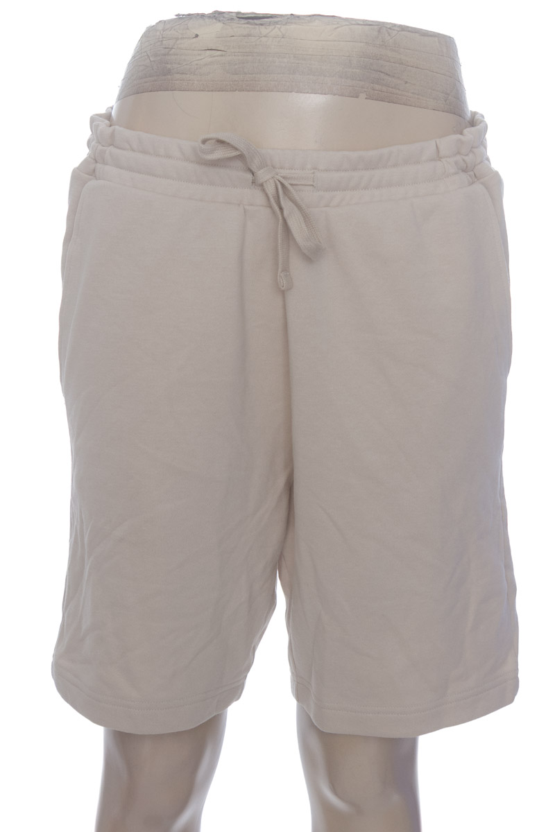 Bermuda - Pantaloneta color Beige - H&M