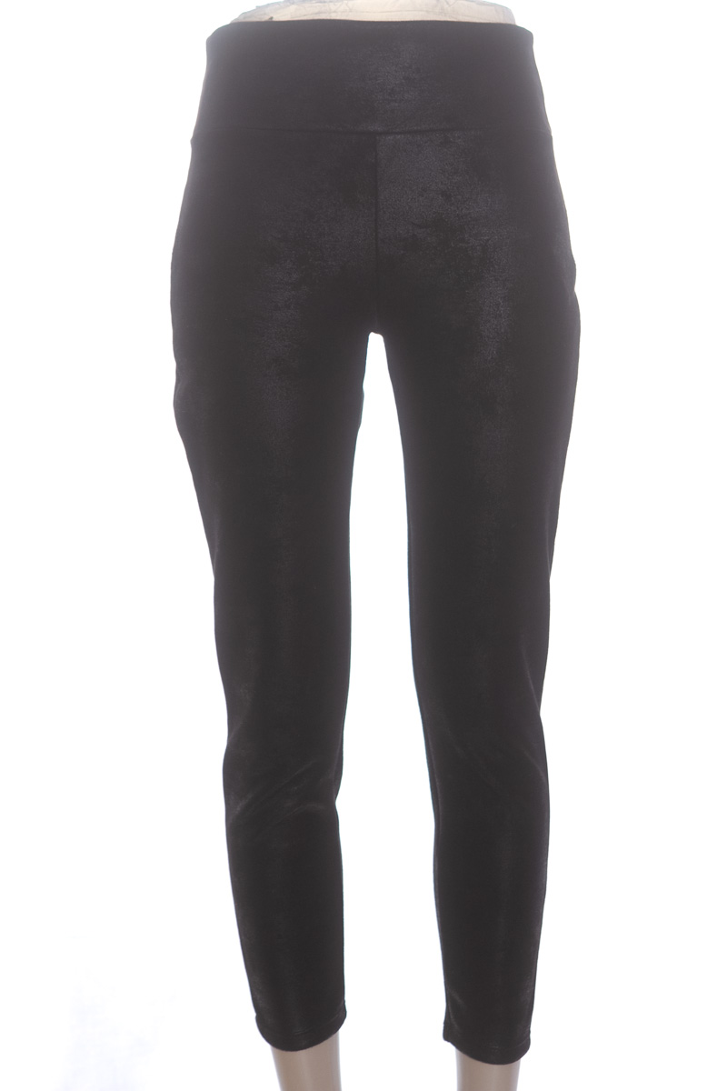 Pantalones color Negro - Ritchi