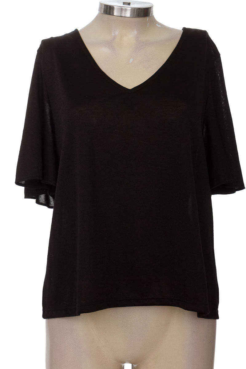 Top / Camiseta color Negro - Marialicia