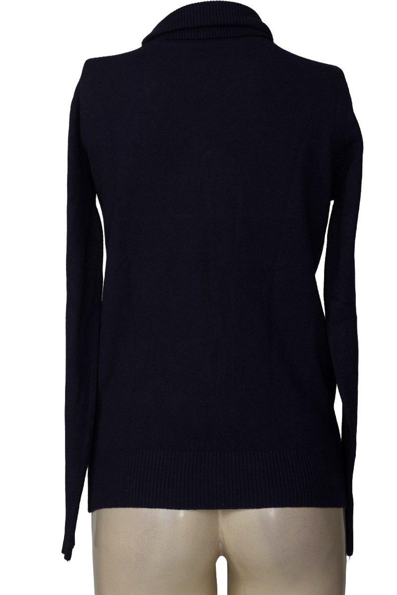 Sweater color Azul - Closeando
