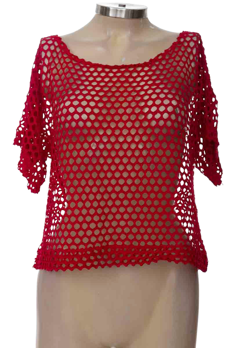 Top / Camiseta color Rojo - Closeando