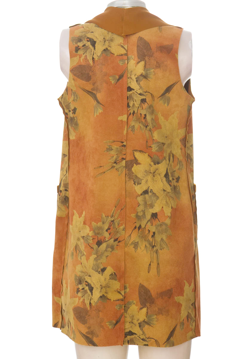 Chaqueta / Abrigo color Café - Victoria