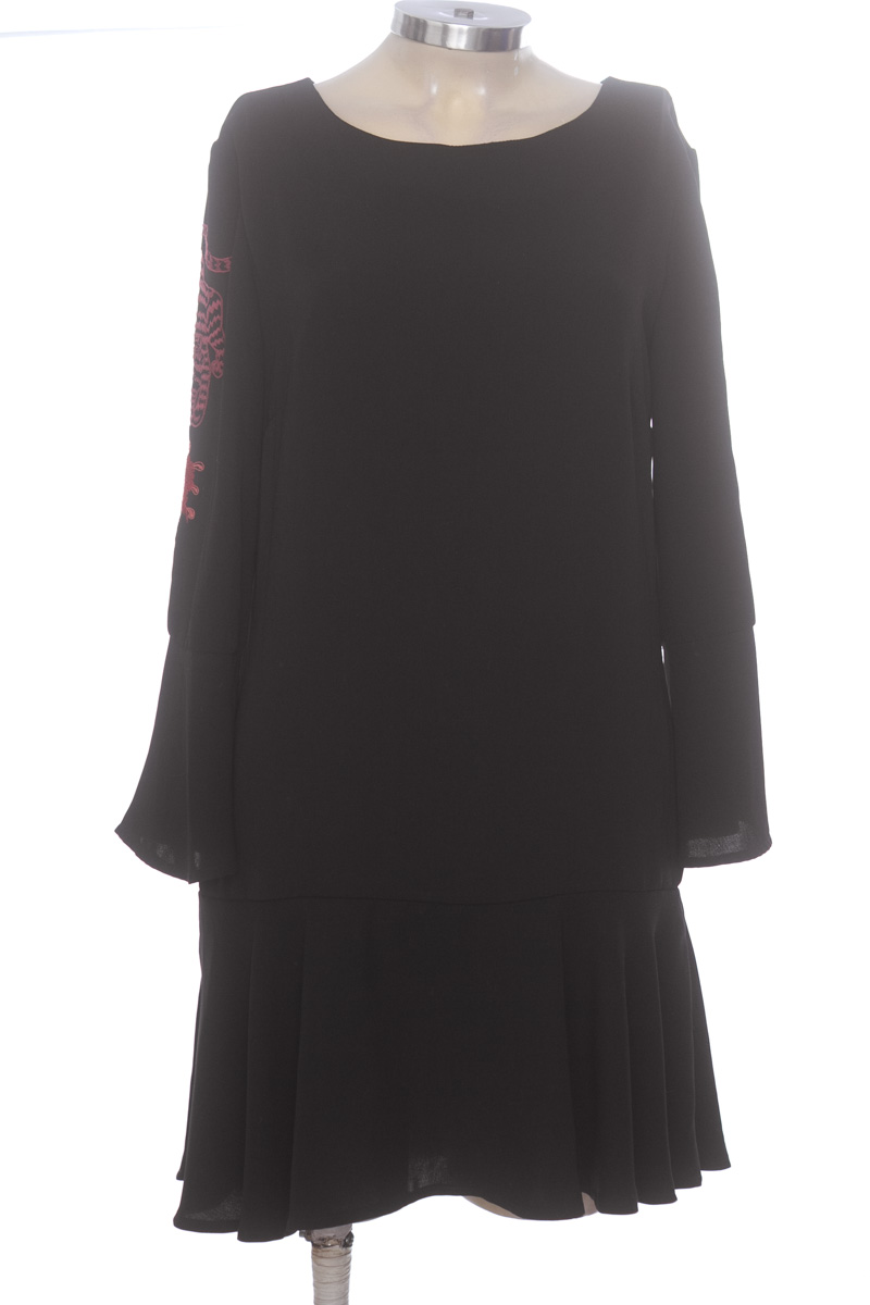 Vestido / Enterizo color Negro - Closeando