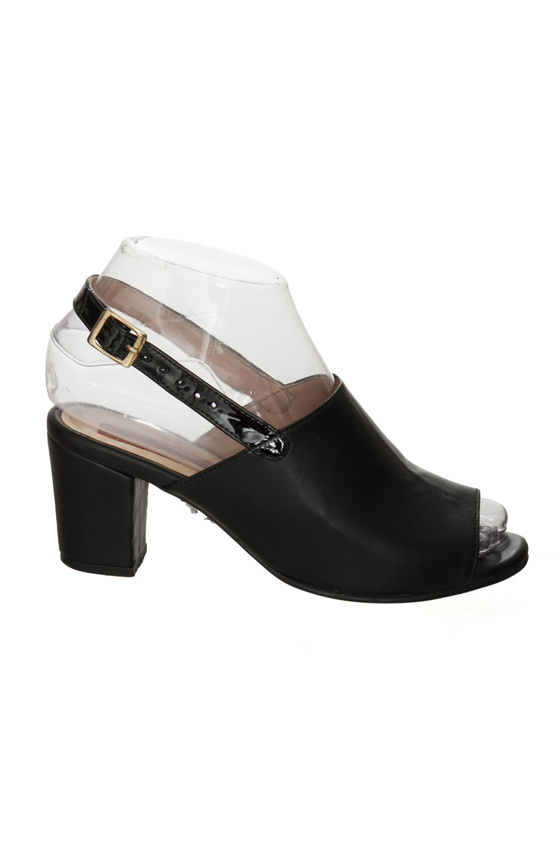 Zapatos color Negro - Mercedes Campuzano