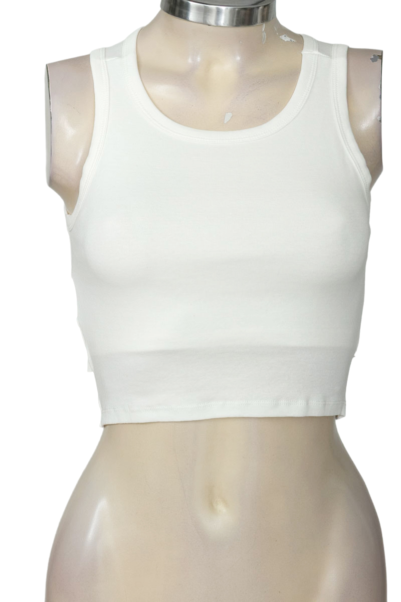 Top / Camiseta color Blanco - Closeando