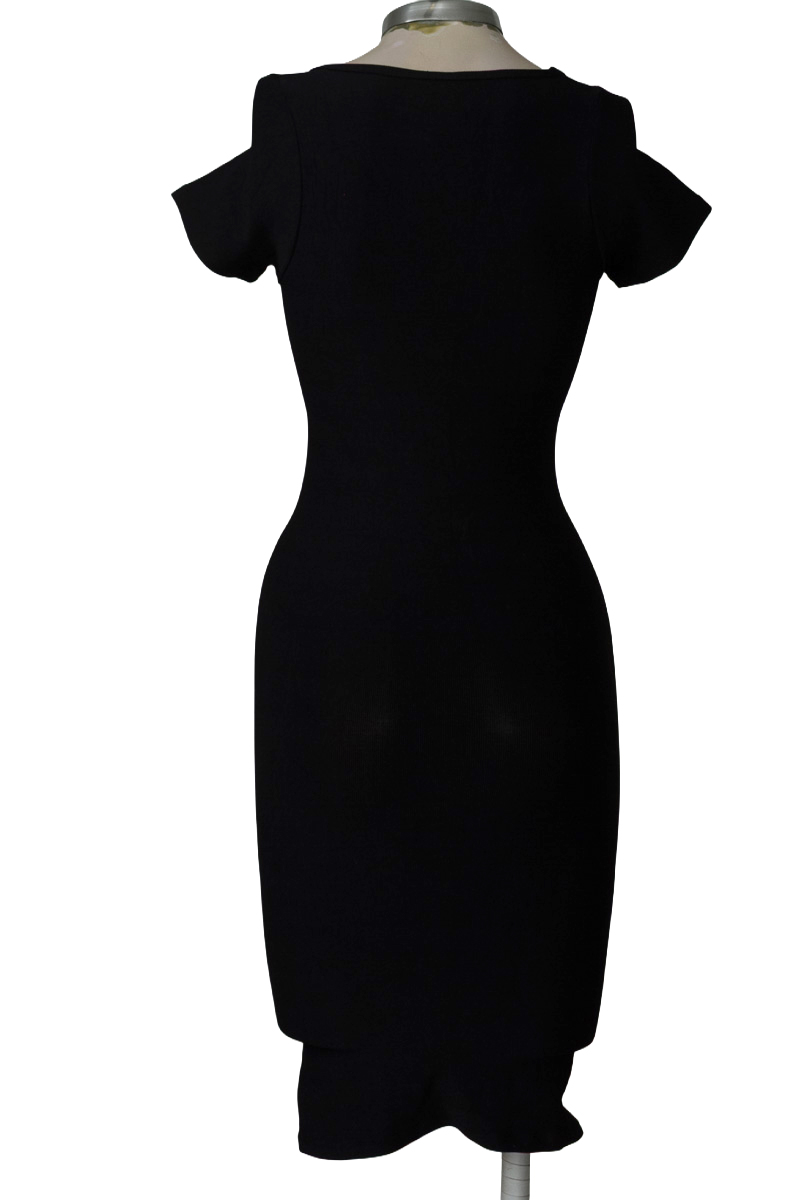 Vestido / Enterizo color Negro - Closeando
