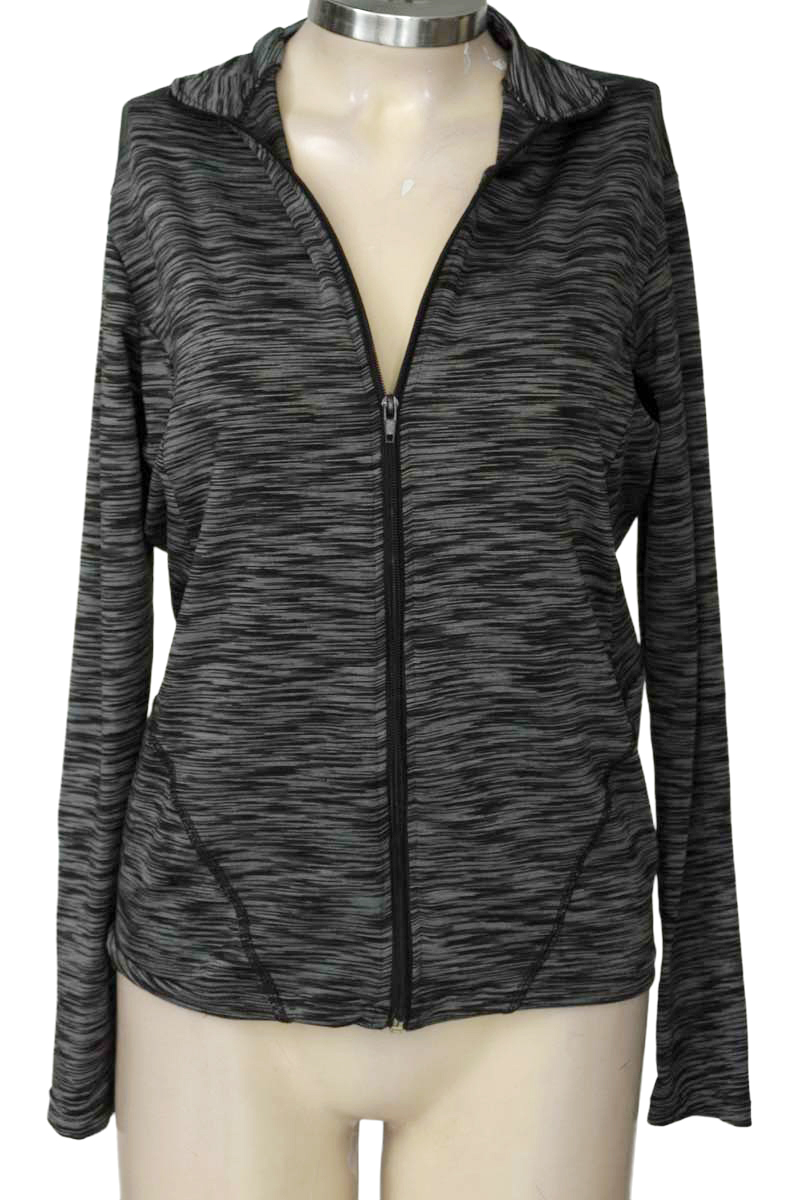 Ropa Deportiva / Salida de Baño color Gris - Closeando