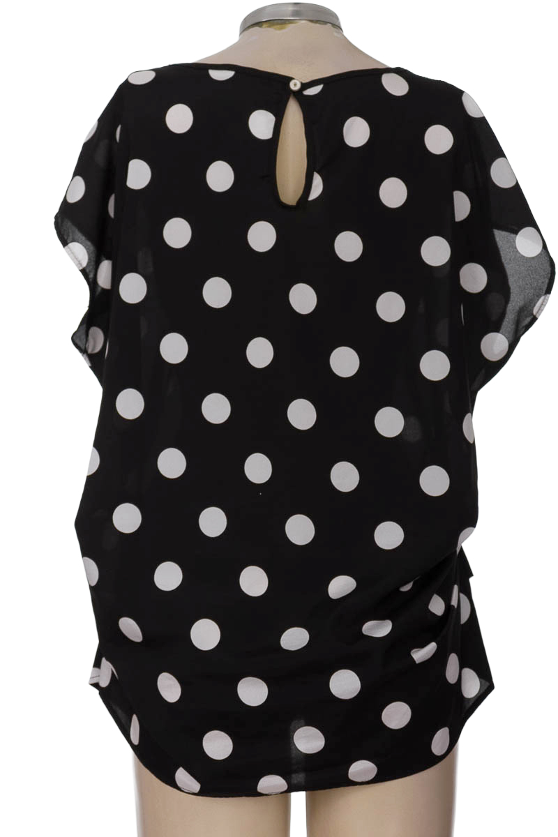 Blusa color Negro - Zenobia