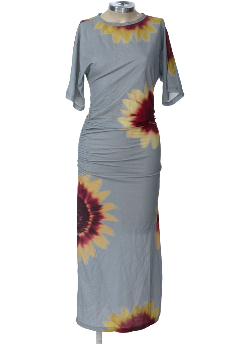 Vestido / Enterizo color Gris - Parfois
