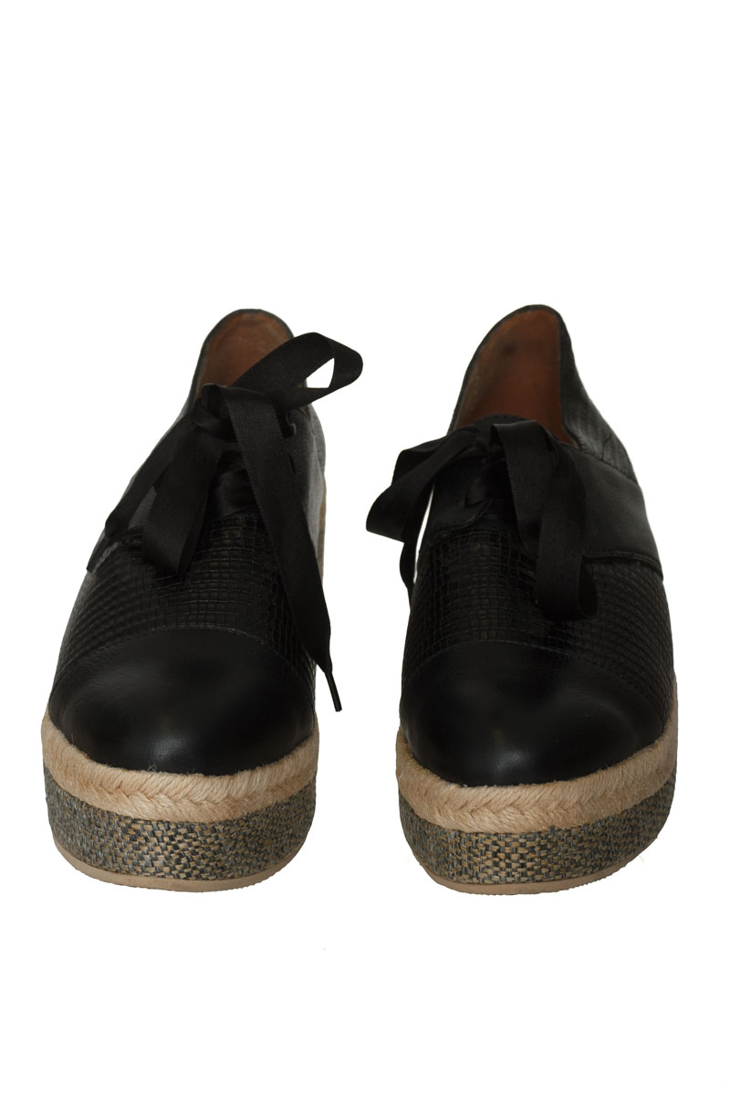 Zapatos color Negro - Closeando