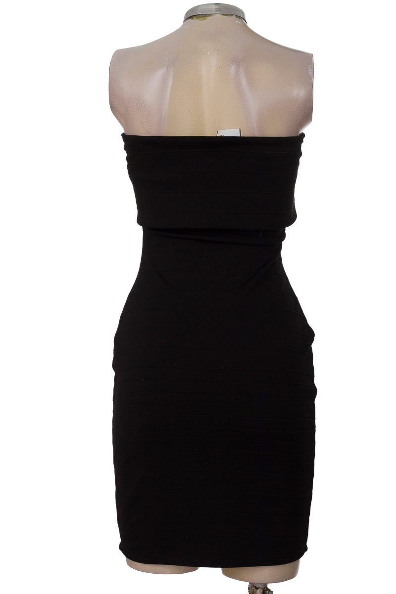 Vestido / Enterizo color Negro - Belinda