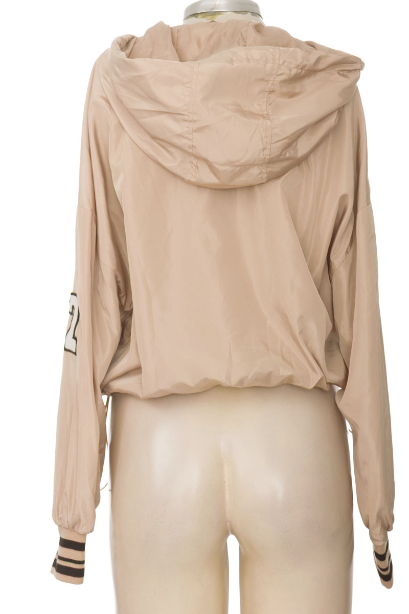 Chaqueta / Abrigo color Beige - New Look