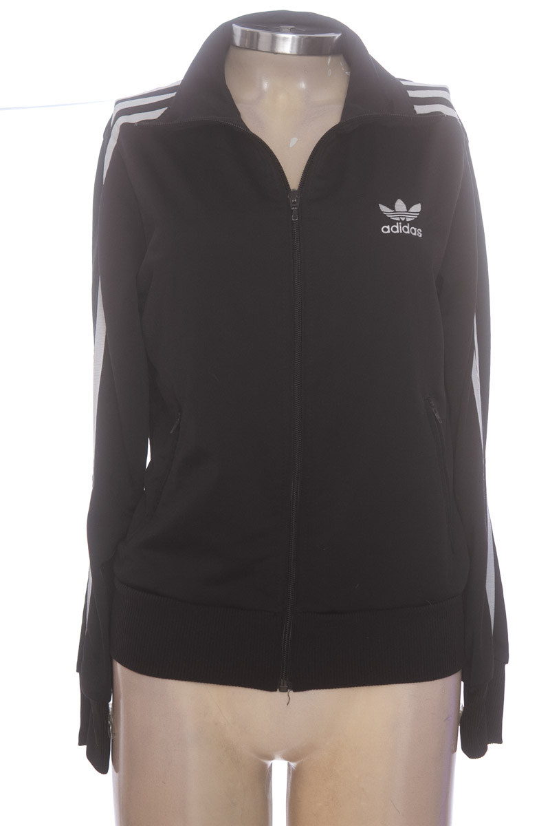 Ropa Deportiva / Salida de Baño color Negro - Adidas
