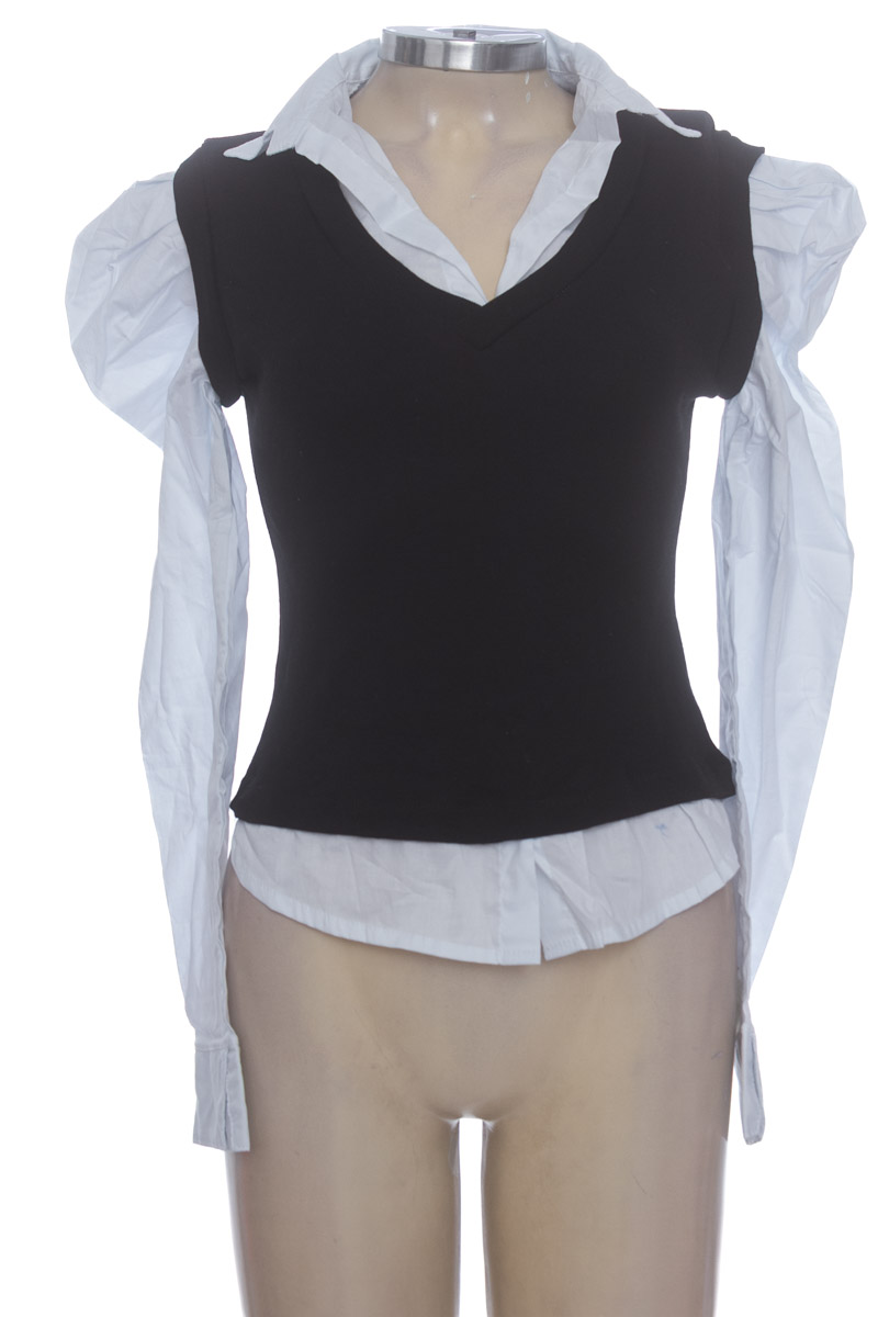Blusa color Negro - Bekka