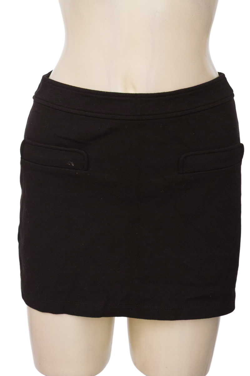 Falda color Negro - Forever 21