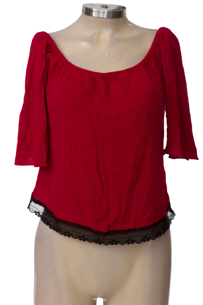 Top / Camiseta color Rojo - Wall Street