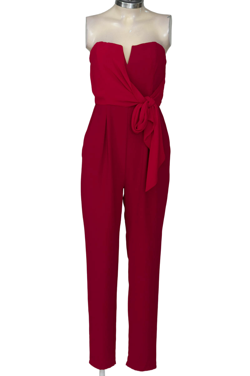 Vestido / Enterizo color Vinotinto - Forever 21