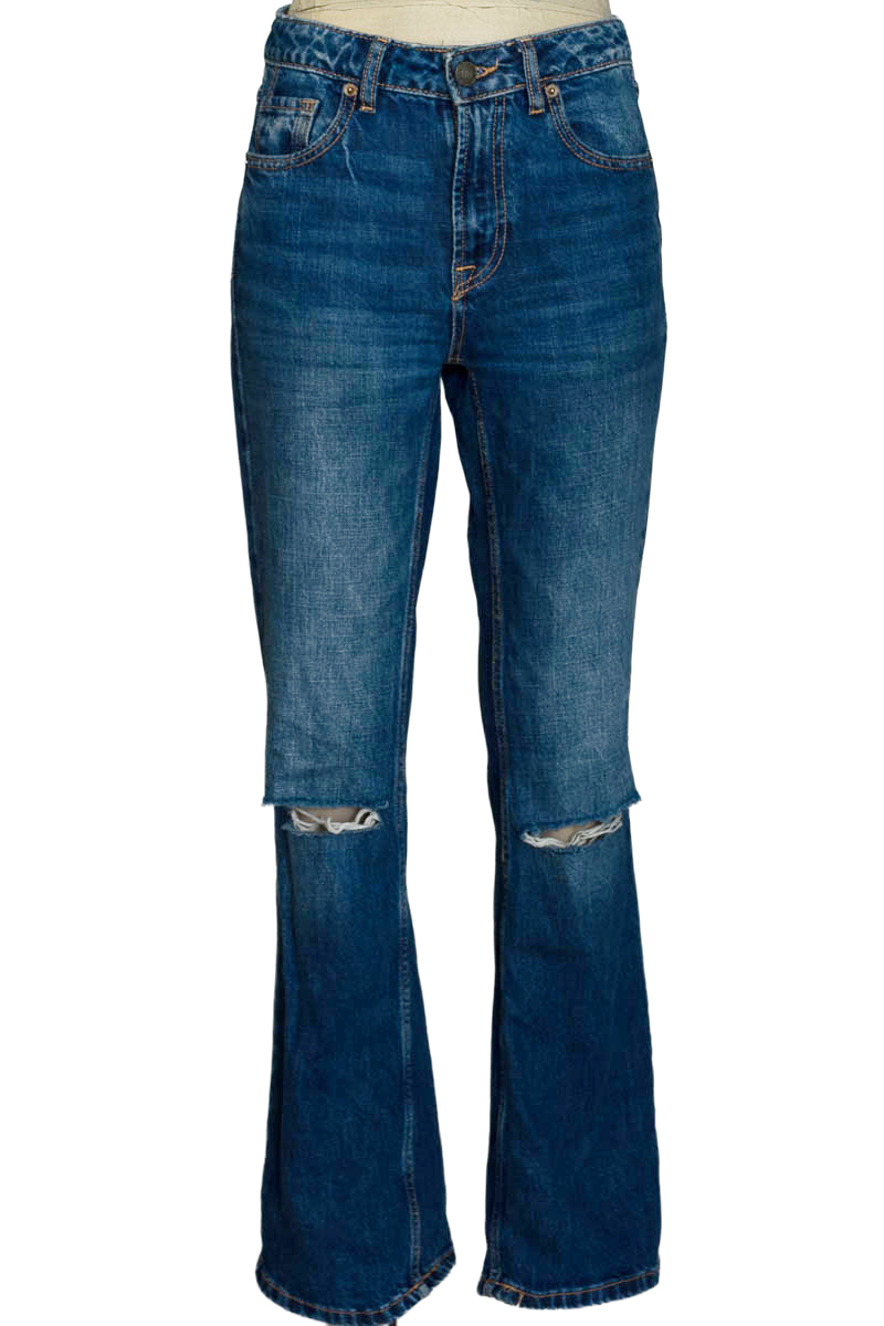 Pantalones color Azul - Stradivarius