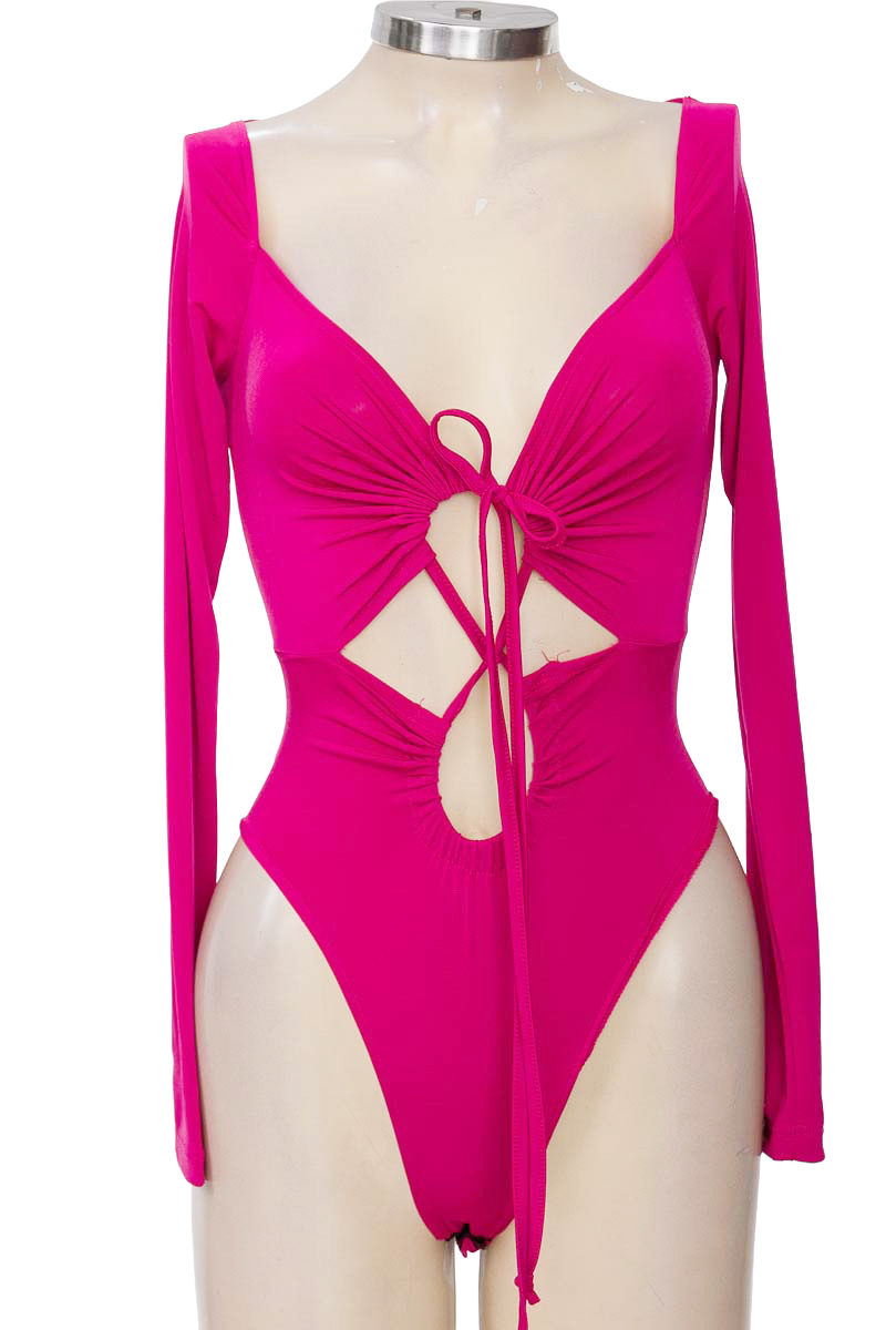 Top / Camiseta color Fucsia - Black