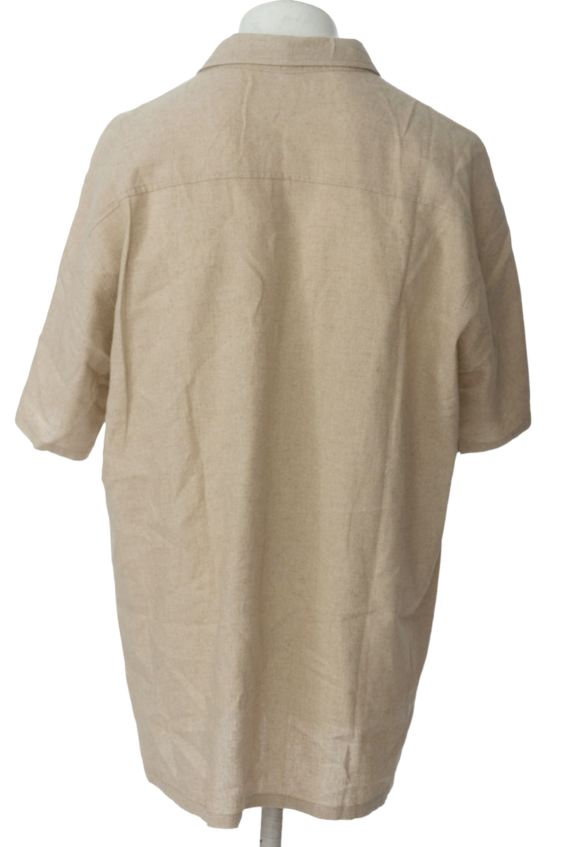 Camisa color Beige - Closeando