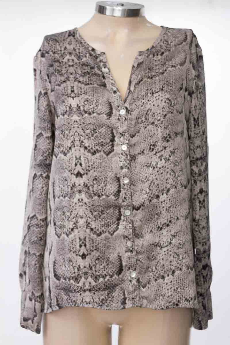 Blusa color Gris - Basement