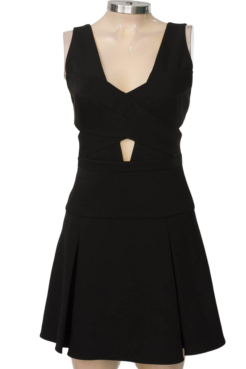 Vestido / Enterizo color Negro - BCBG