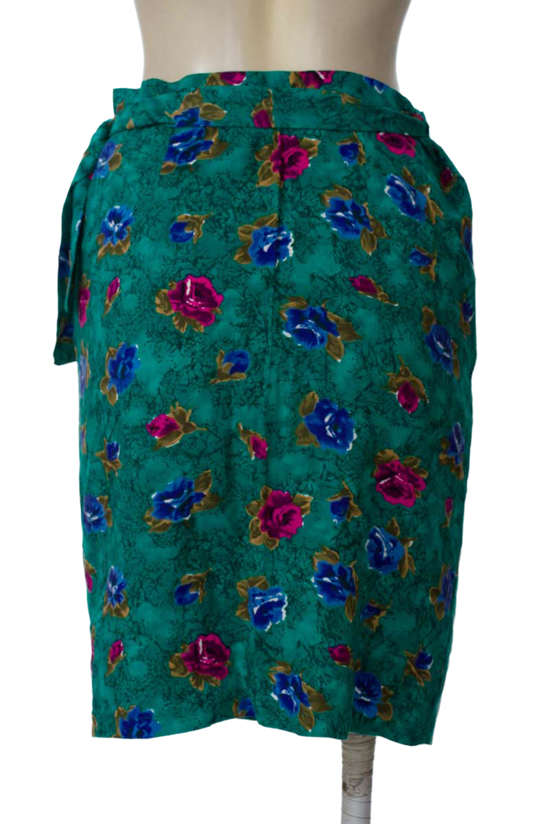 Falda color Verde - Closeando