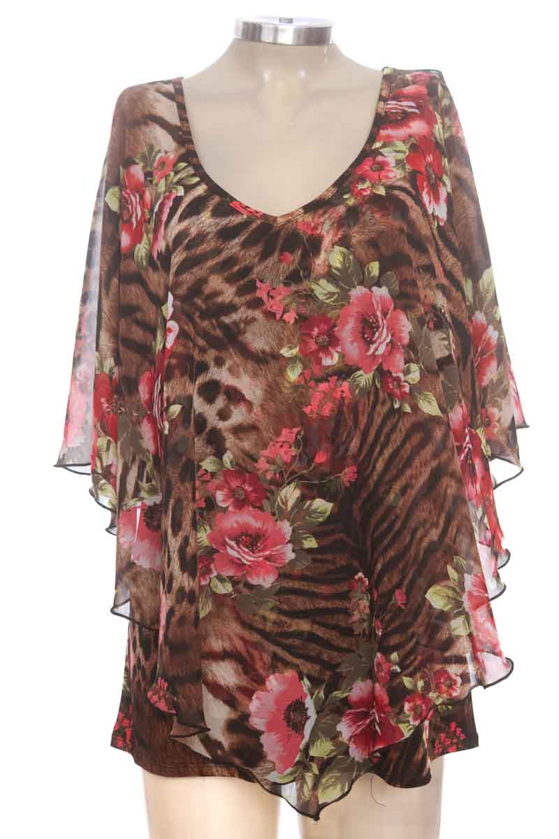 Top / Camiseta color Café - Atelier