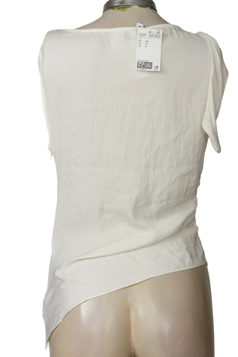Blusa color Blanco - Divided by H&M