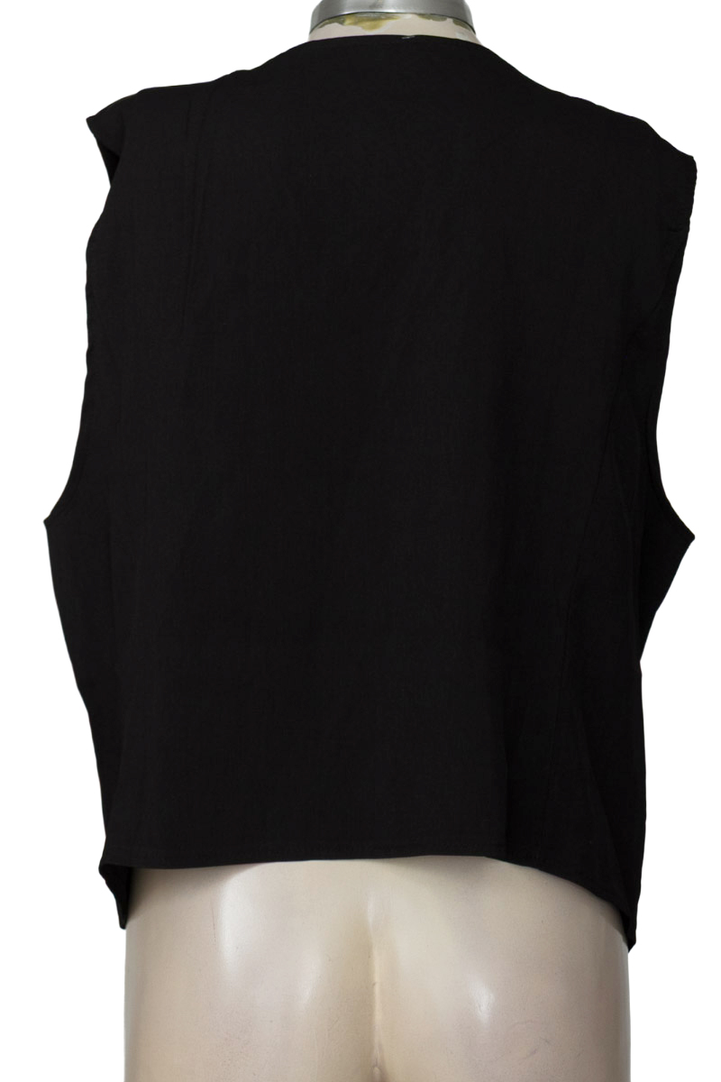 Chaqueta / Abrigo color Negro - Closeando