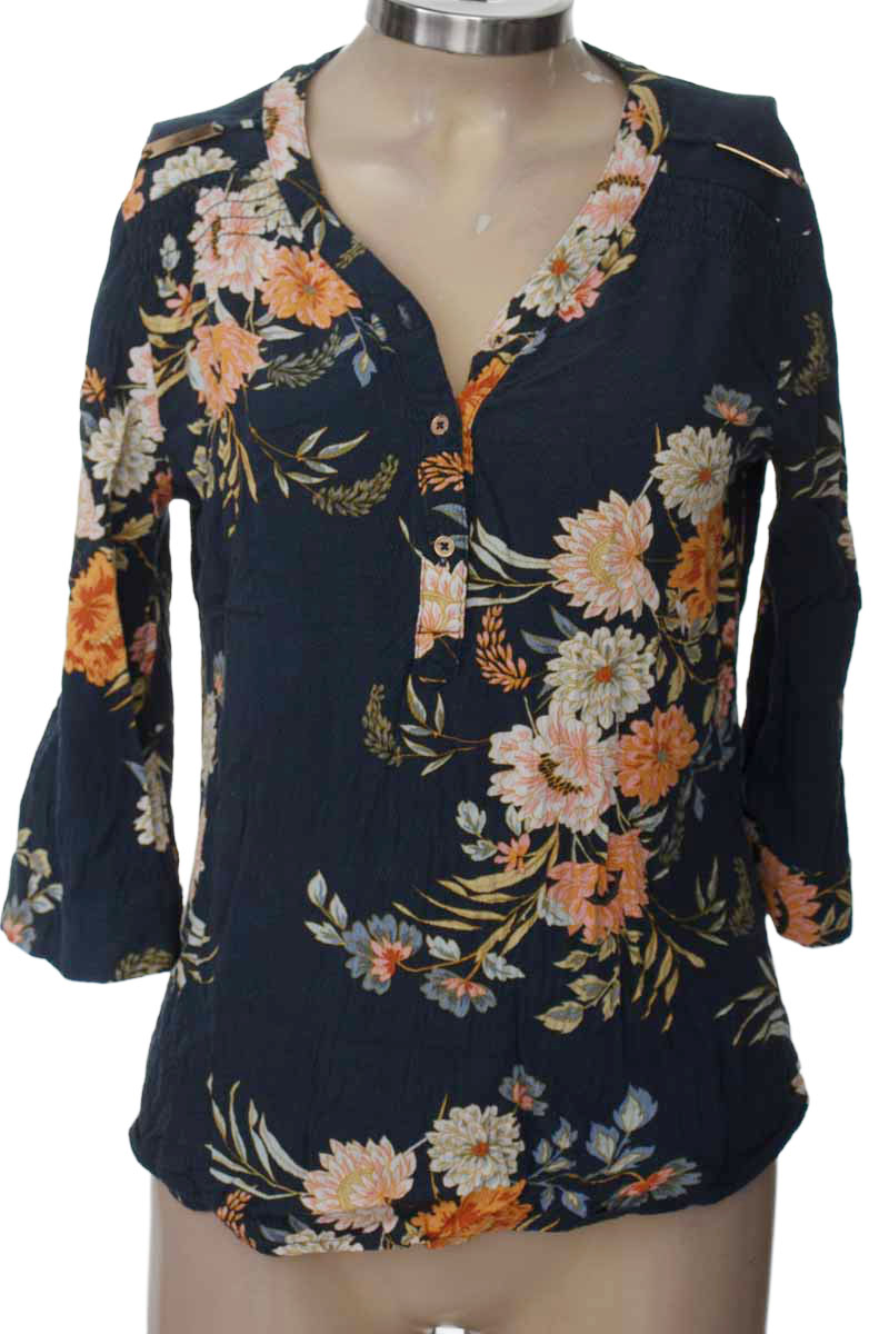 Blusa color Azul - APOLOGY