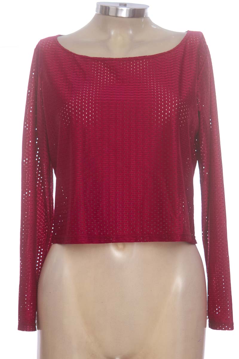 Ropa Deportiva / Salida de Baño color Vinotinto - Closeando