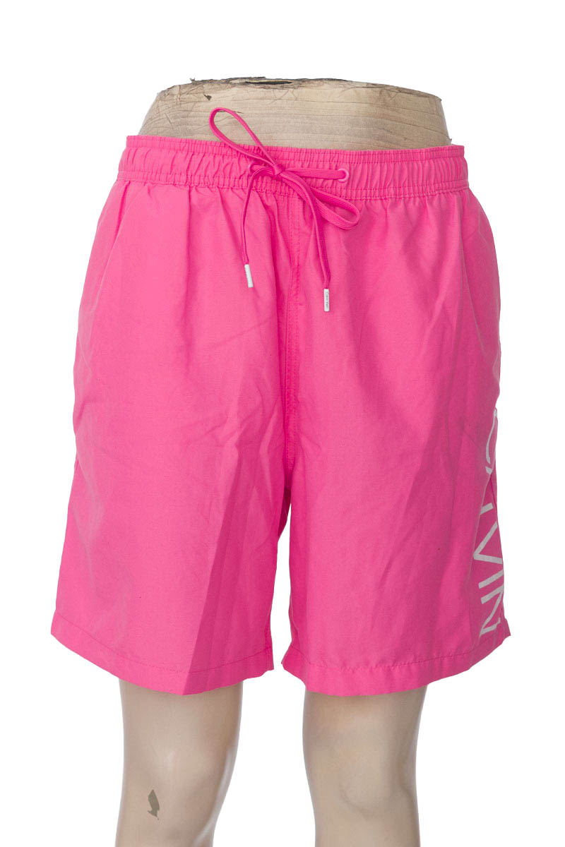 Bermuda - Pantaloneta color Fucsia - Calvin Klein