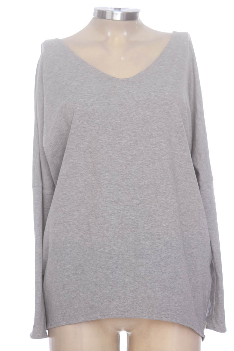 Sweater color Gris - Manuela Giraldo
