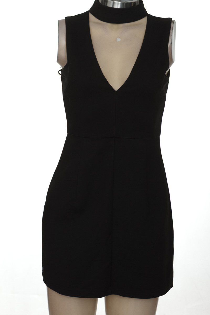 Vestido / Enterizo color Negro - Luvalot