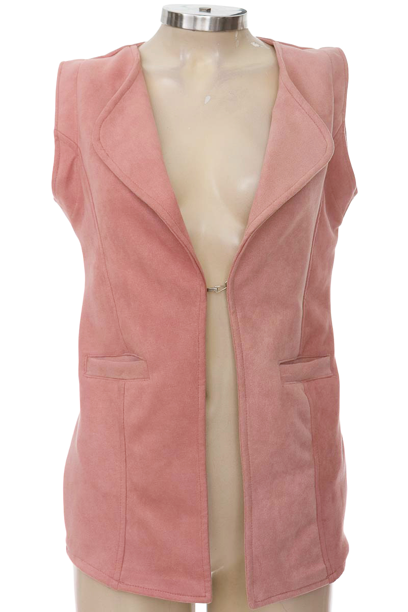 Chaqueta / Abrigo color Rosado - Closeando