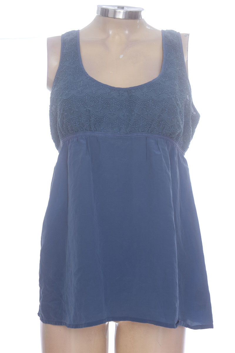 Top / Camiseta color Azul - Closeando