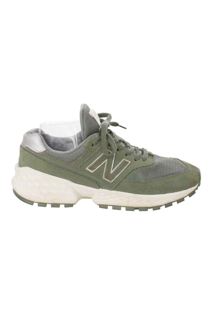 Zapatos color Verde - New Balance