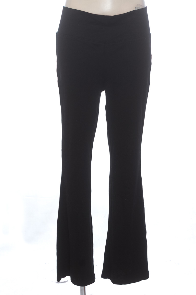 Pantalones color Negro - Divided