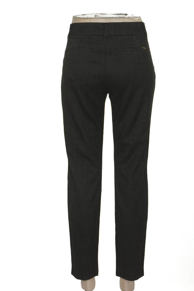 Pantalones color Negro - Esprit