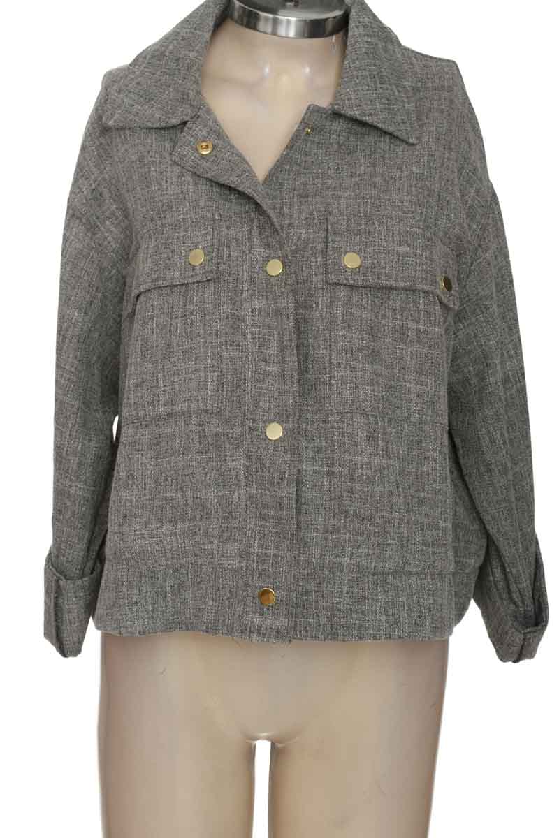 Chaqueta / Abrigo color Gris - Zara