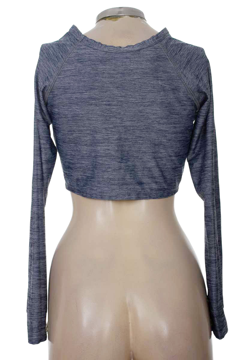 Ropa Deportiva / Salida de Baño color Azul - Mercedes Campuzano