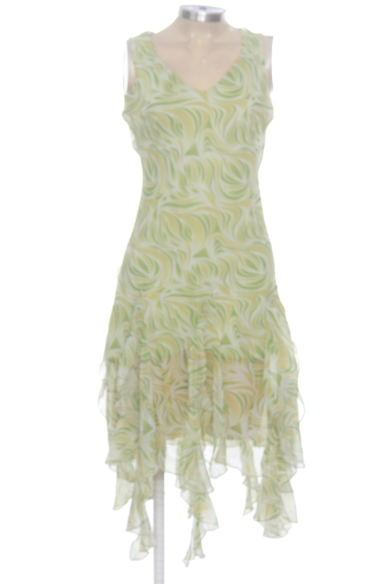 Vestido / Enterizo color Verde - Closeando