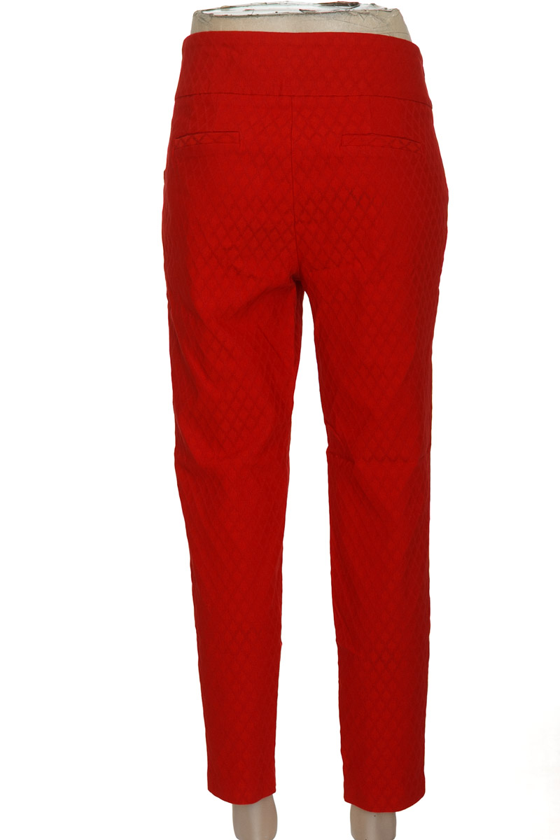 Pantalones color Rojo - Soho Apparel