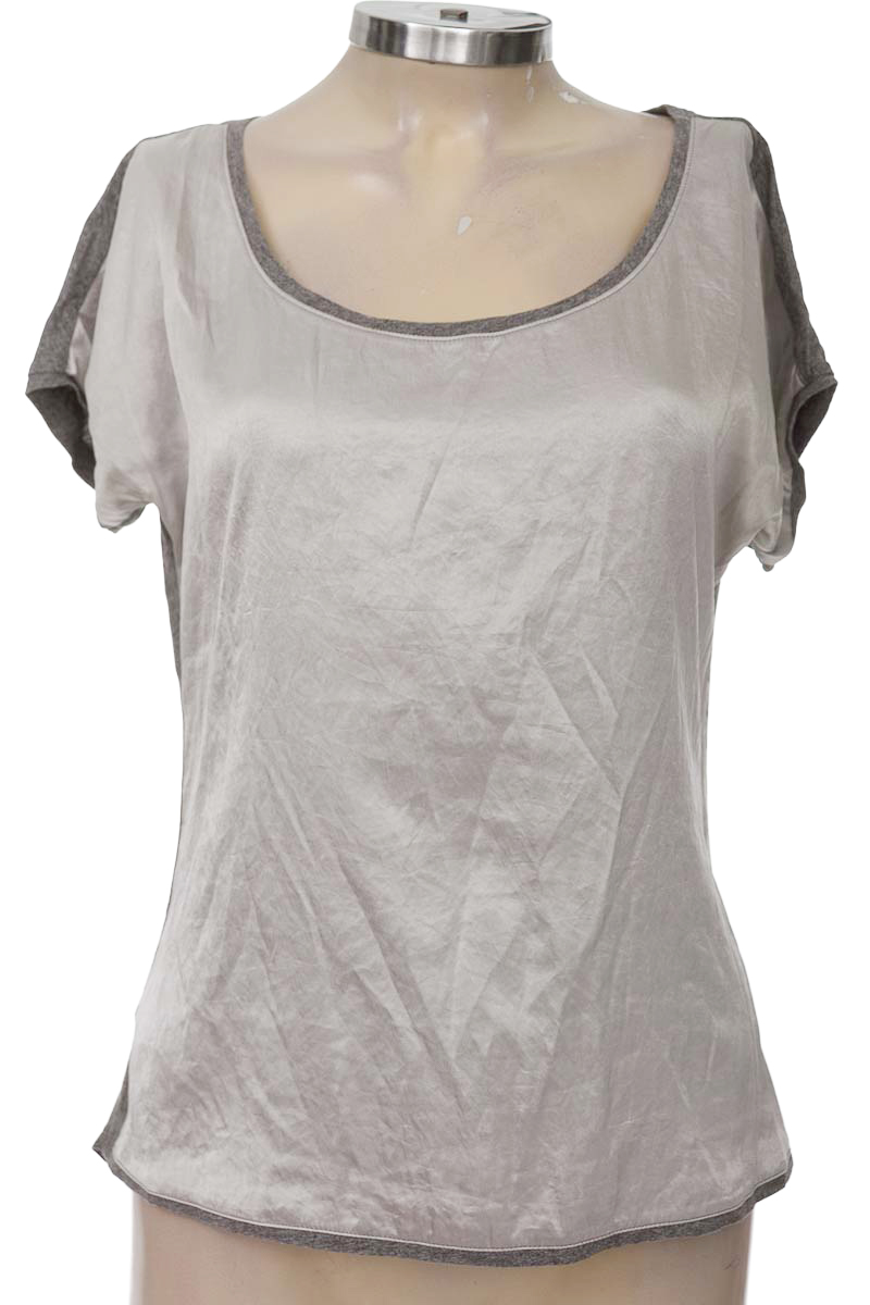 Top / Camiseta color Gris - Gef